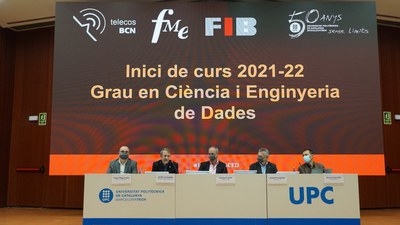 Àlbum de fotos i gravació de l'acte d'inici de curs 2021-2022 del GCED