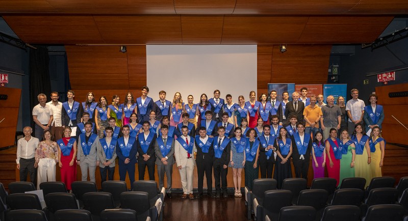 Fotos i gravació de l'acte de graduació del grau en Ciència i Enginyeria de Dades (GCED) - 4a promoció